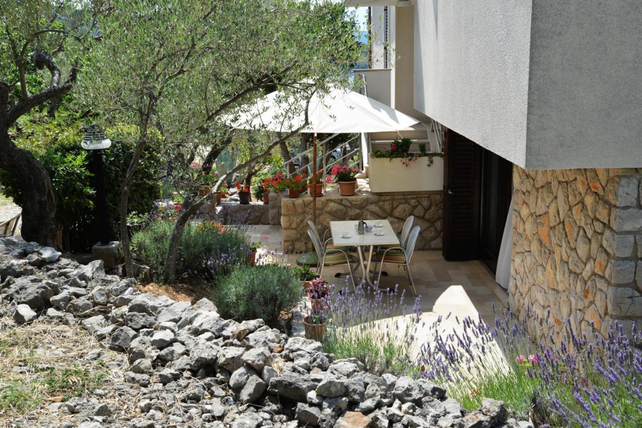 Apartments Palma & Pino ツレス エクステリア 写真
