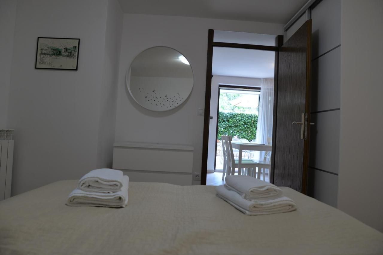 Apartments Palma & Pino ツレス エクステリア 写真