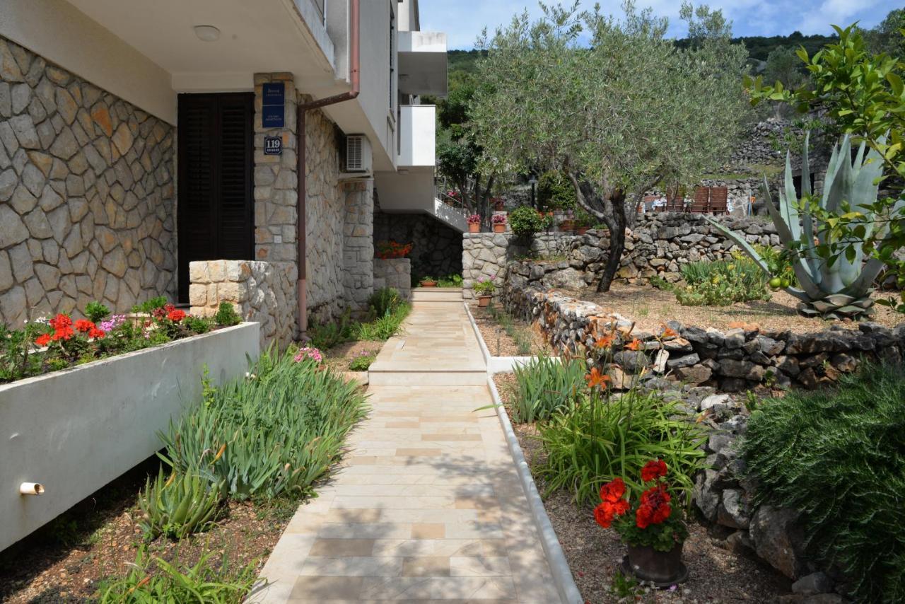 Apartments Palma & Pino ツレス エクステリア 写真
