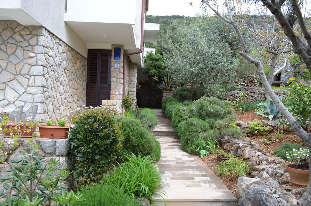 Apartments Palma & Pino ツレス エクステリア 写真